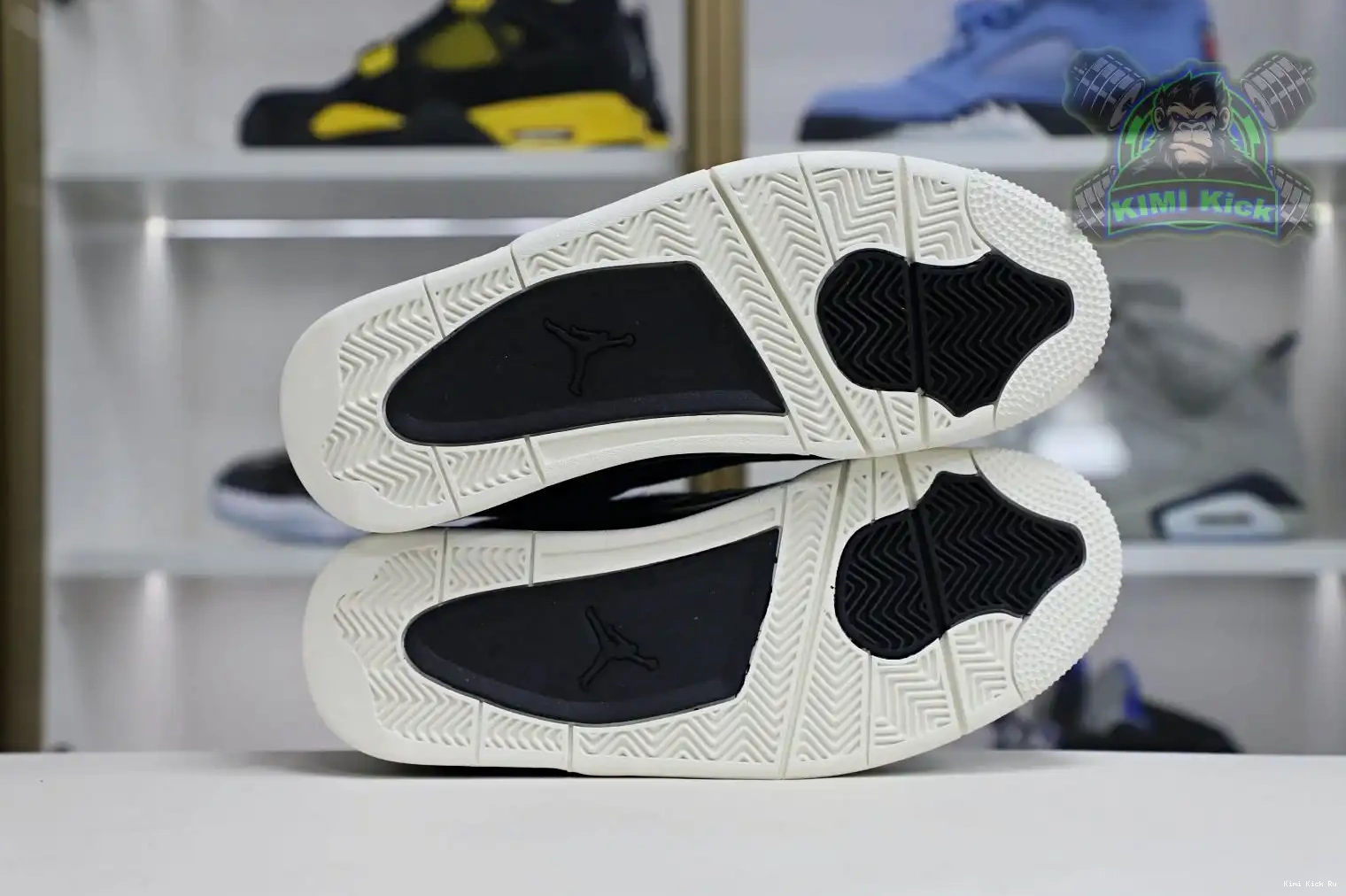 ponyhair 4 Jordan Kimikick Air black Jordan retro 0811